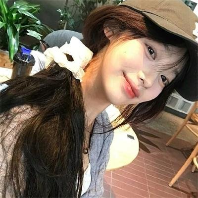 在巨人中间